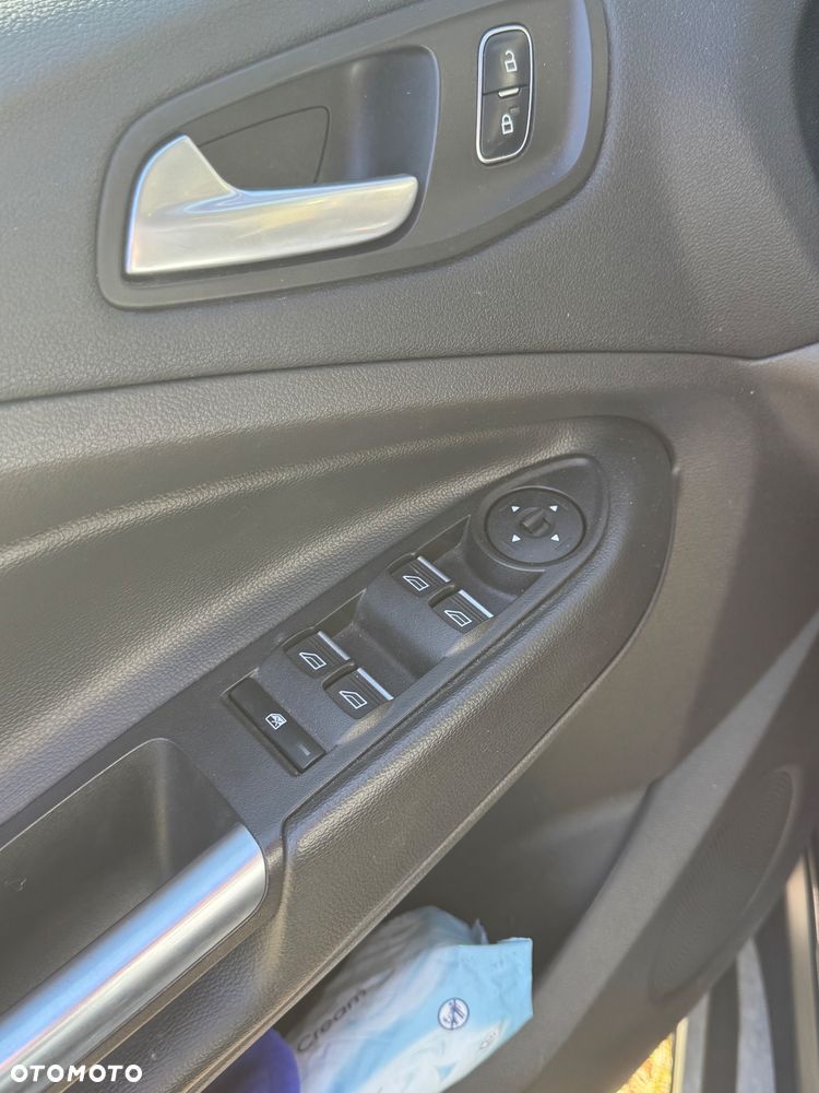 Ford Escape - 18