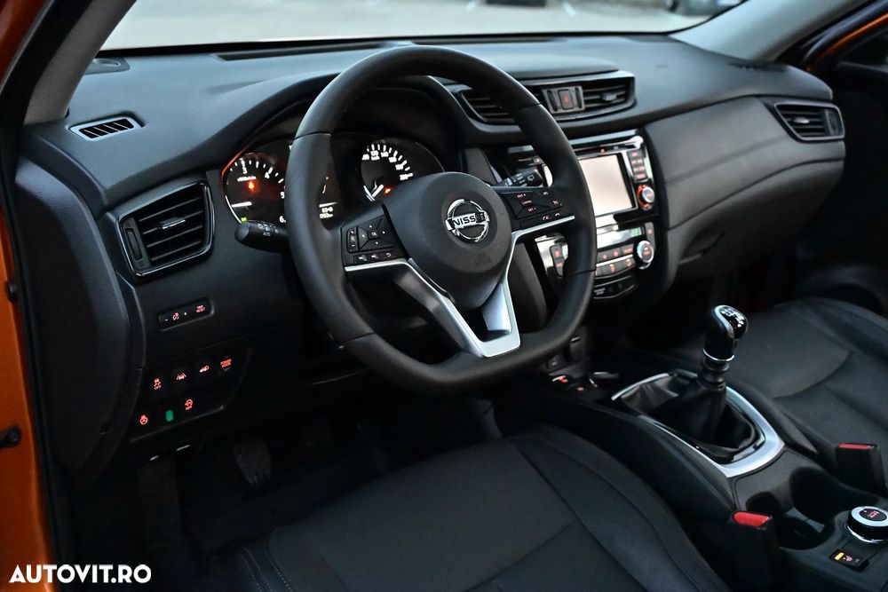 Nissan X-Trail 1.6 dCi ALL-MODE 4x4i Tekna - 28