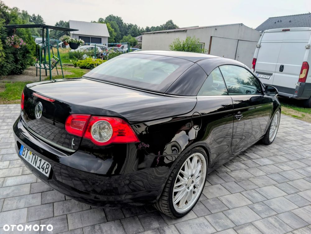 Volkswagen Eos 2.0 FSI Individual Chrom - 18