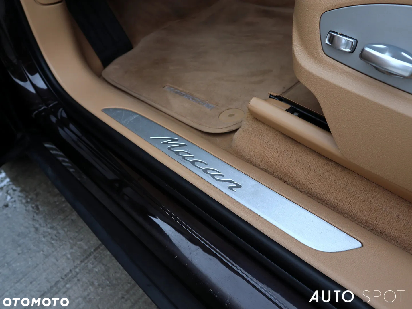 Porsche Macan - 16