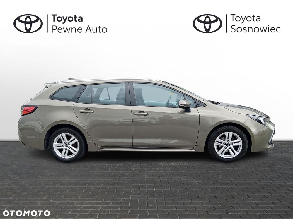 Toyota Corolla - 8
