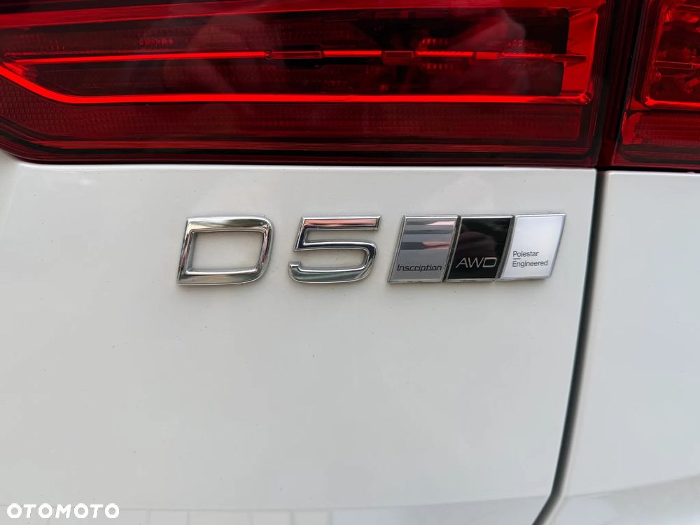 Volvo XC 60 D5 SCR AWD Inscription - 12