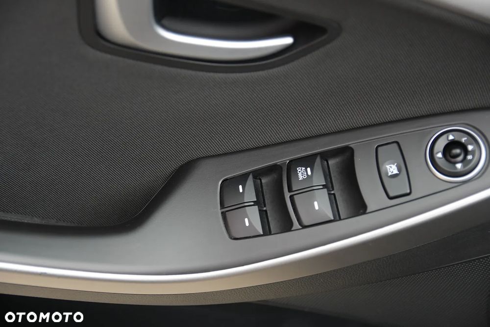 Hyundai i30 1.4 Premium - 25