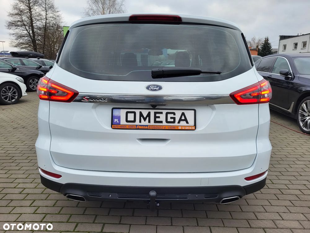 Ford S-Max 2.0 TDCi Titanium PowerShift - 6