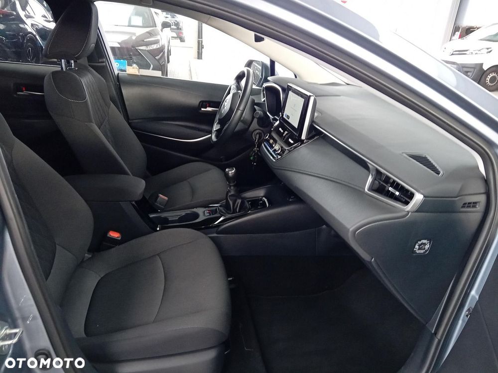 Toyota Corolla - 11