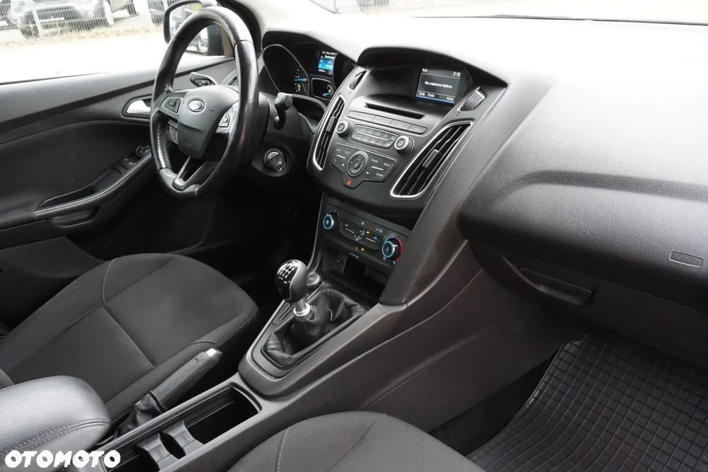 Ford Focus 1.5 TDCi Trend - 17