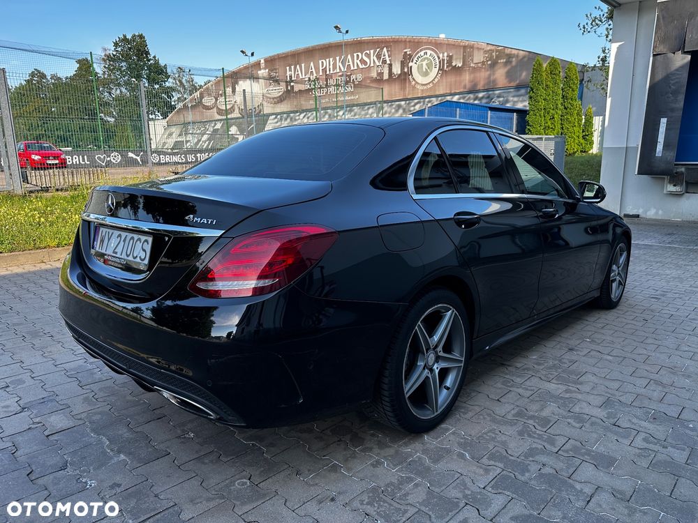 Mercedes-Benz Klasa C 200 4-Matic 9G-TRONIC - 3