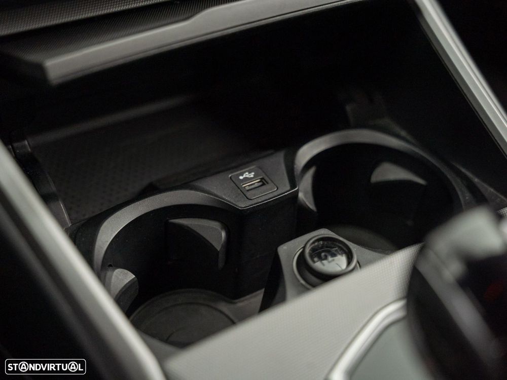 BMW 320 d Auto - 26