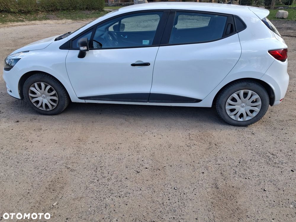 Renault Clio 1.5 dCi Energy Life - 8