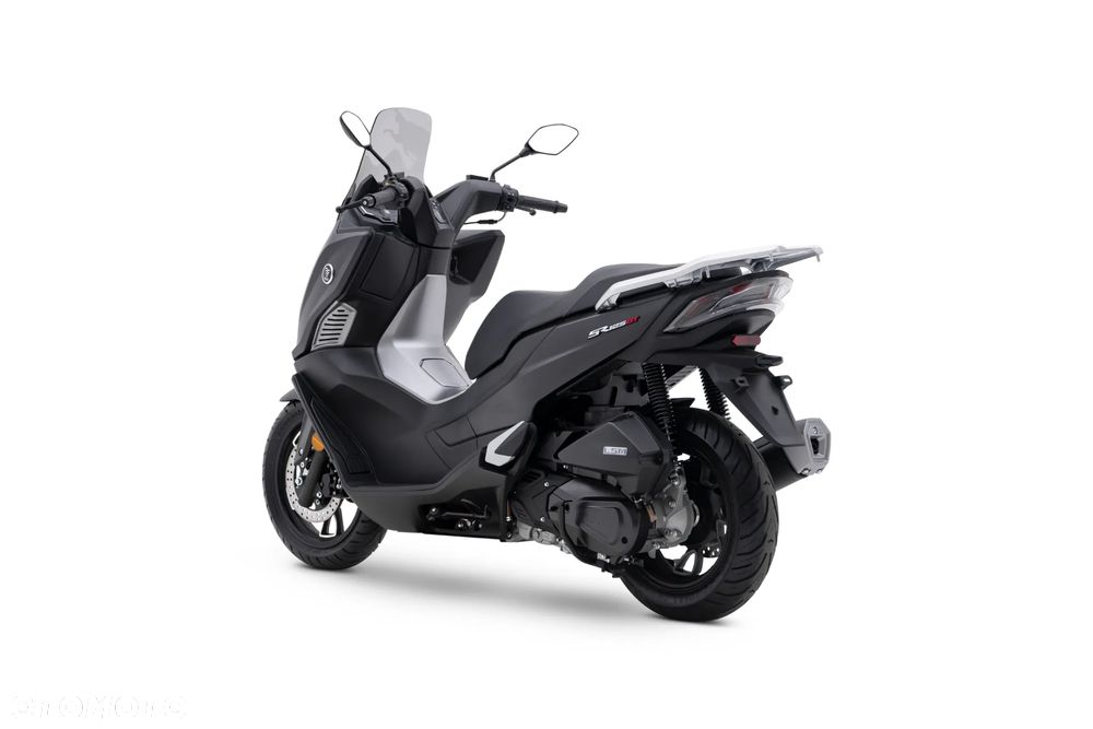VOGE SR1 - 11