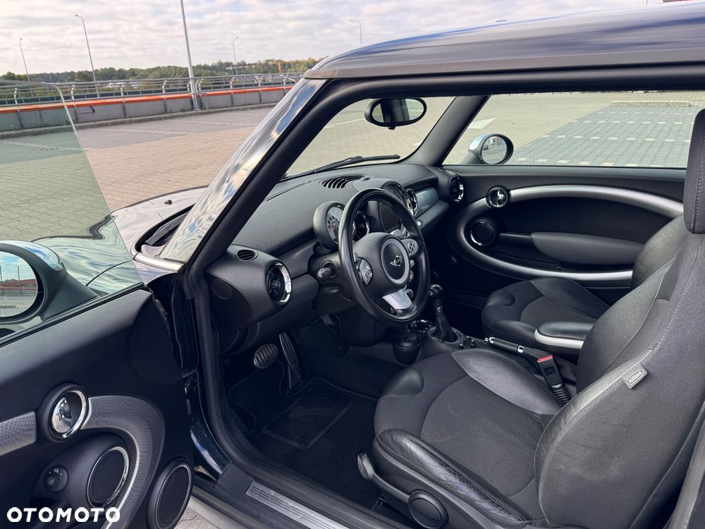 MINI Cooper S Standard - 11