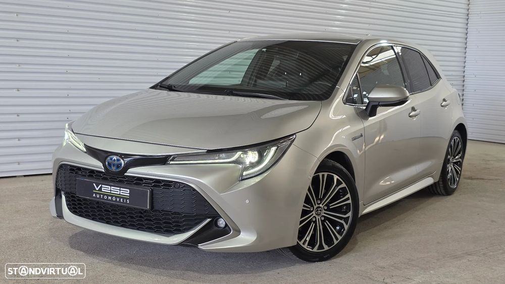Toyota Corolla 2.0 Hybrid Exclusive - 4