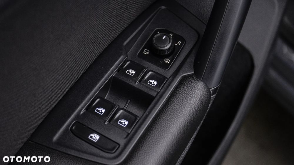 Volkswagen Tiguan 2.0 TDI SCR Life DSG - 19