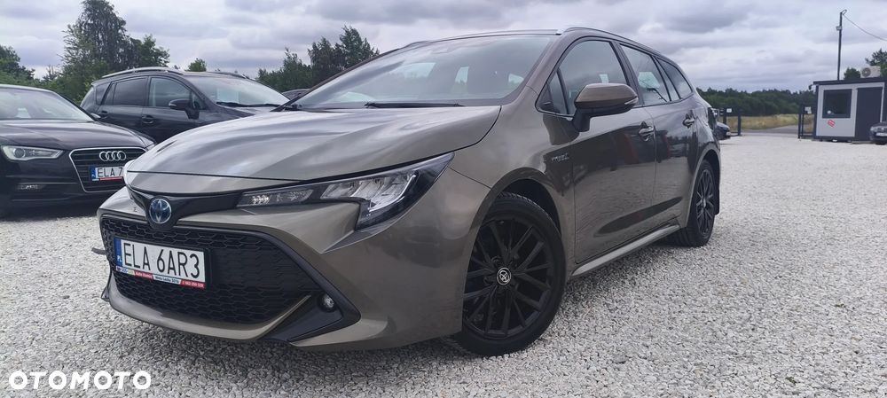 Toyota Corolla 1.8 Hybrid Executive - 16