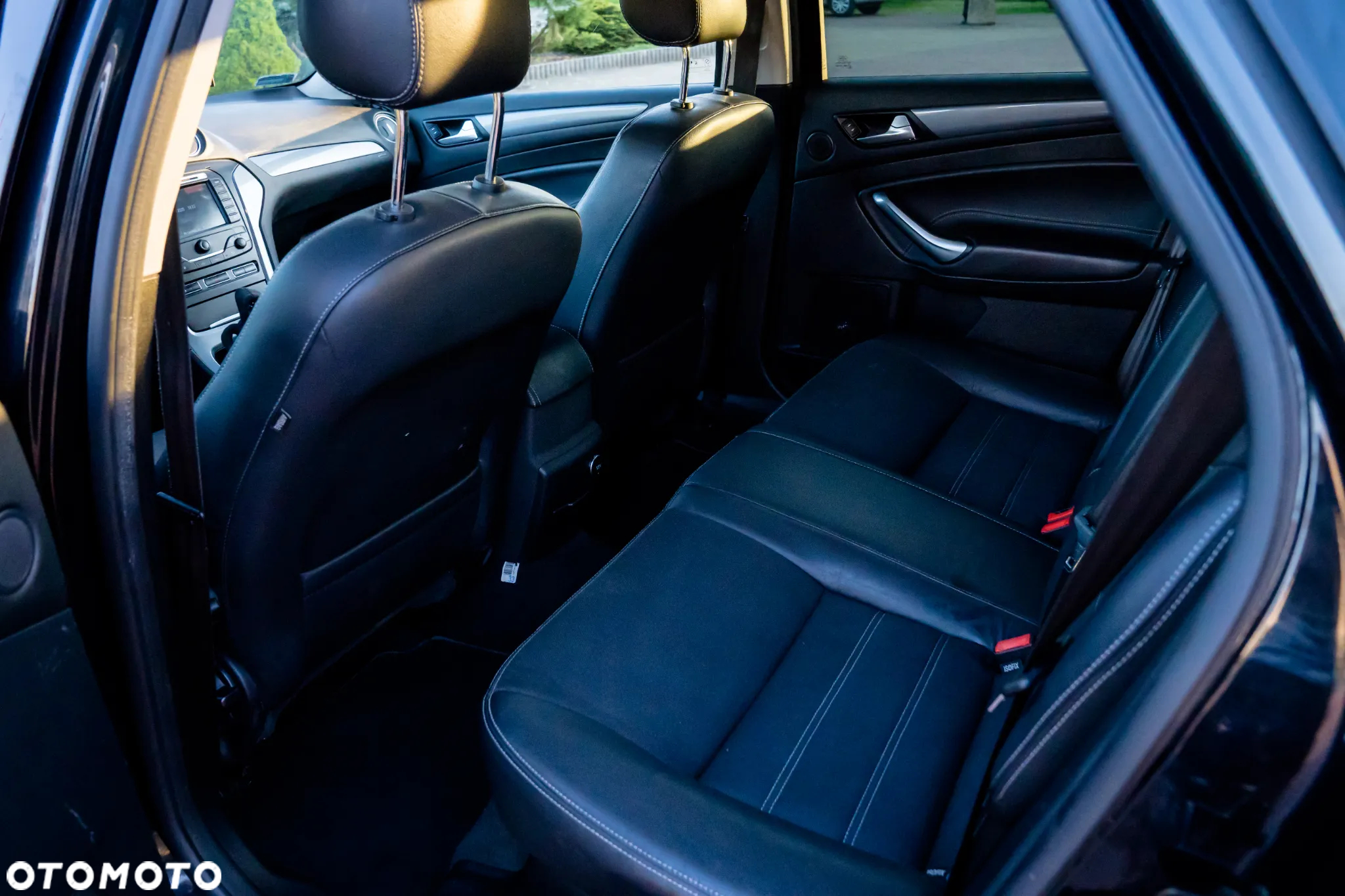 Ford Mondeo 2.0 TDCI Champions Edition - 18