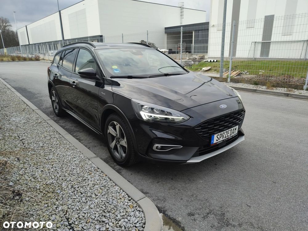 Ford Focus 1.5 EcoBlue Start-Stopp-System ACTIVE X - 2