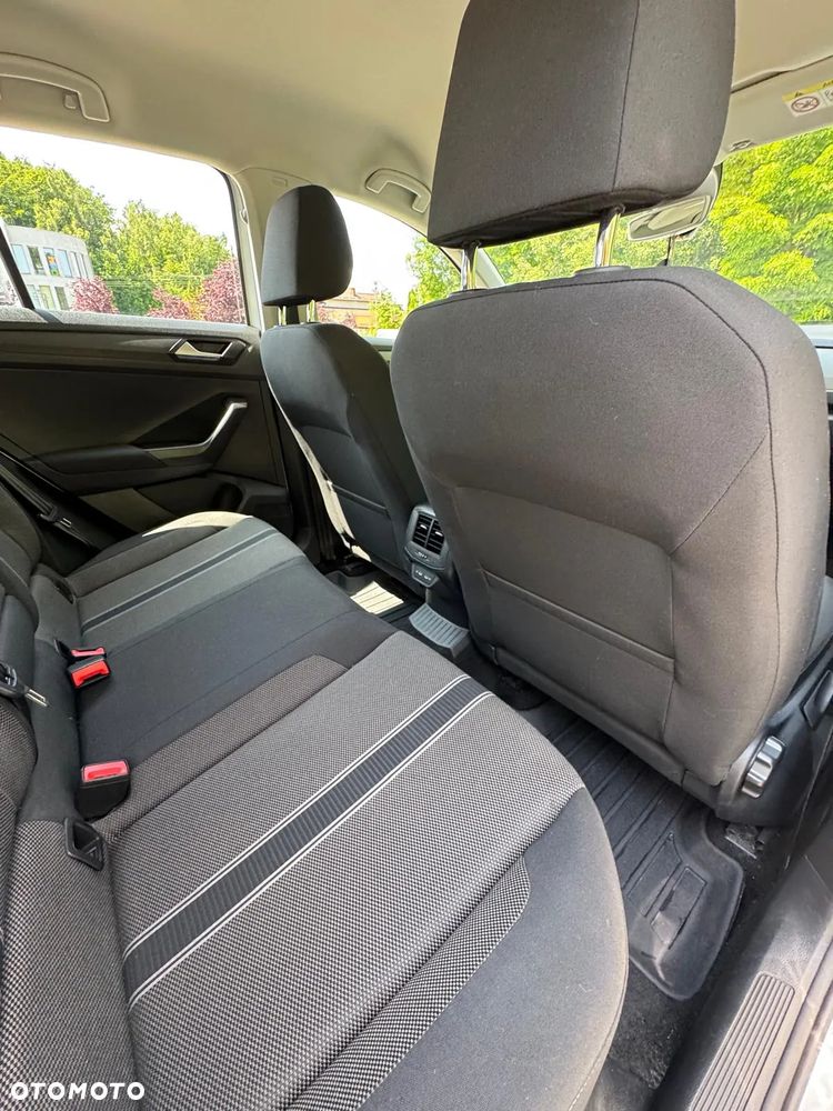 Volkswagen T-Roc 1.0 TSI - 12