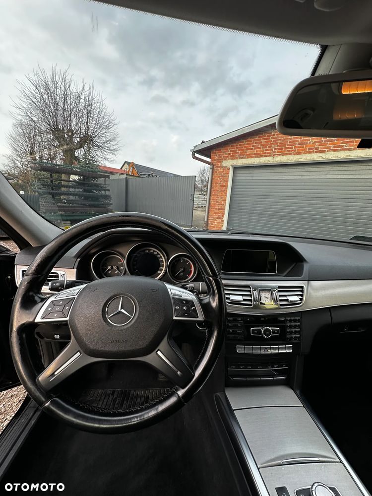 Mercedes-Benz Klasa E 200 BlueTEC 7G-TRONIC Classic - 8