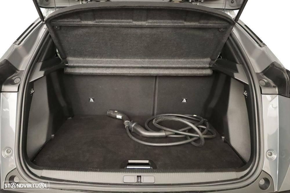 Peugeot e-2008 50 kWh Allure - 24