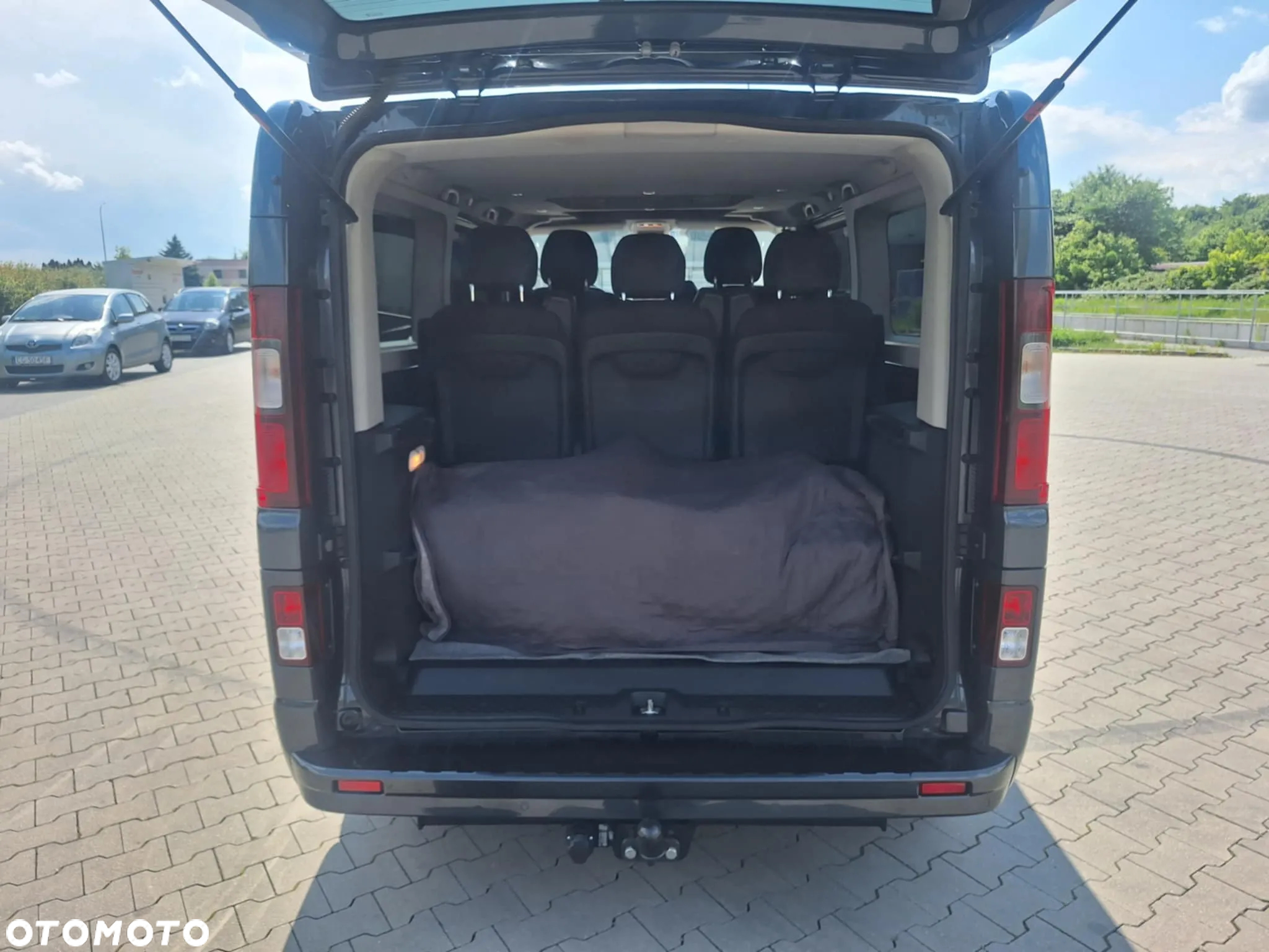 Opel Vivaro Tourer 1.6 CDTI L2 - 10