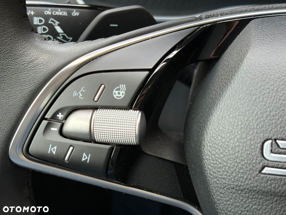 Skoda Octavia 1.5 TSI mHEV Selection DSG - 7
