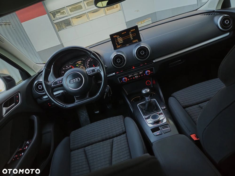 Audi A3 Sportback 1.4 TFSI Attraction - 21