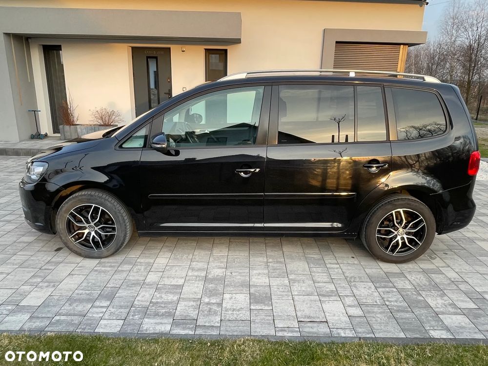 Volkswagen Touran 2.0 TDI DPF DSG MATCH - 28