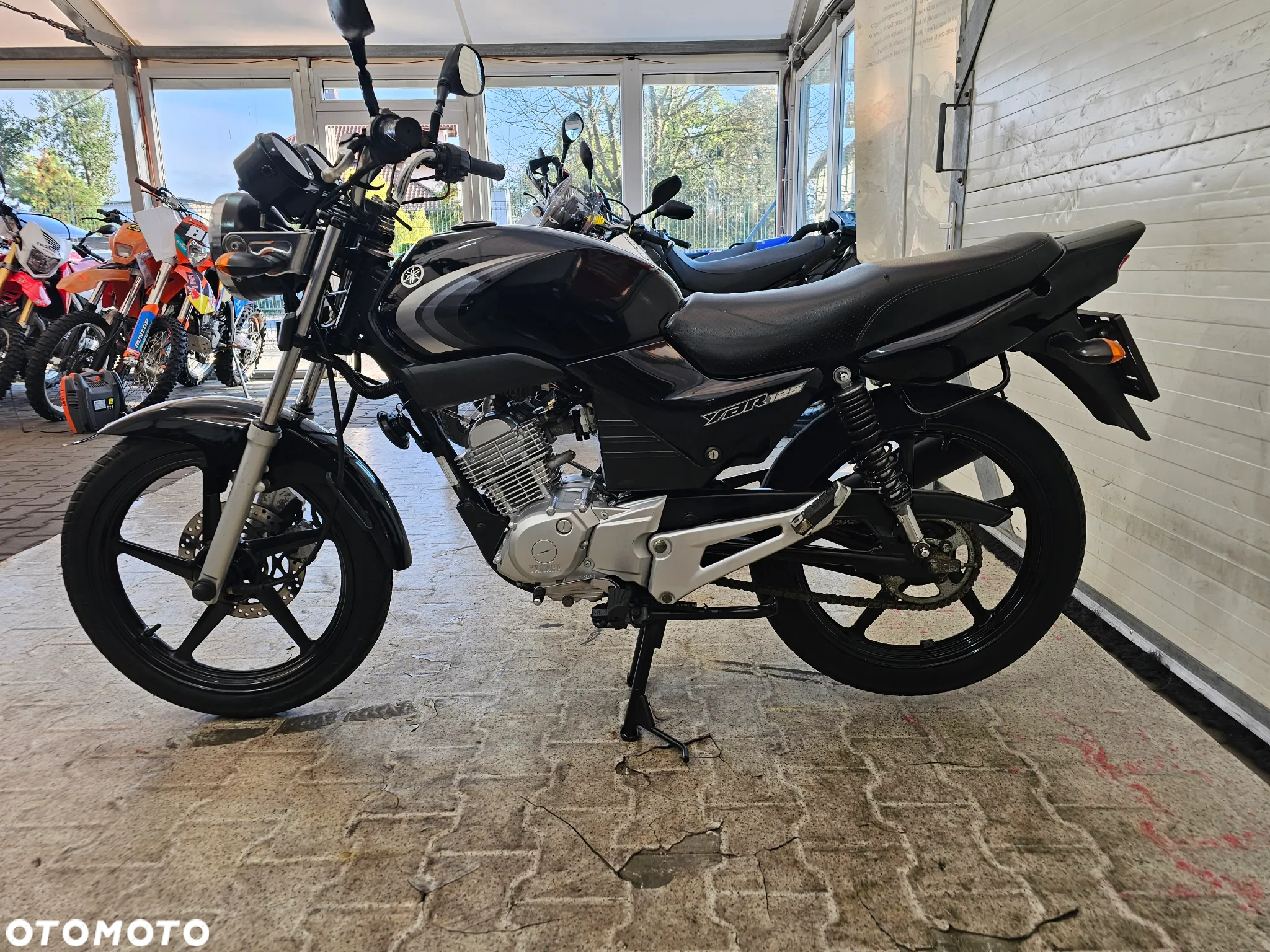 Yamaha YBR - 13