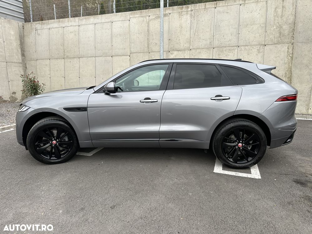 Jaguar F-Pace P250 AWD R-Dynamic SE - 2