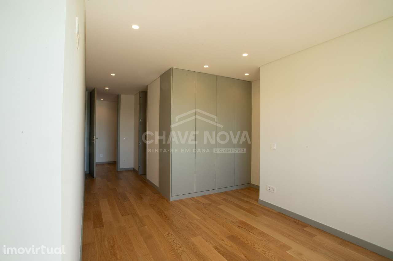 Apartamento T3 com vista mar na Foz do Douro - Porto - Grande imagem: 4/43