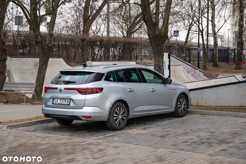 Renault Megane 1.3 TCe FAP Techno EDC - 5