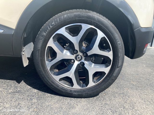 Renault Captur 0.9 TCE Exclusive - 10