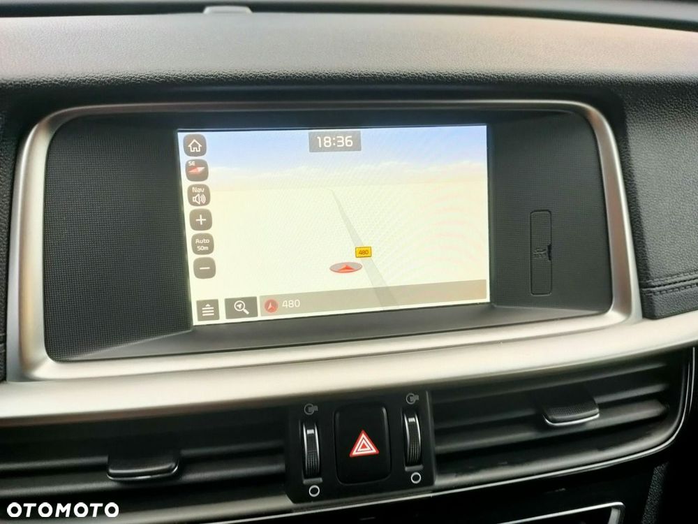 Kia Optima - 27