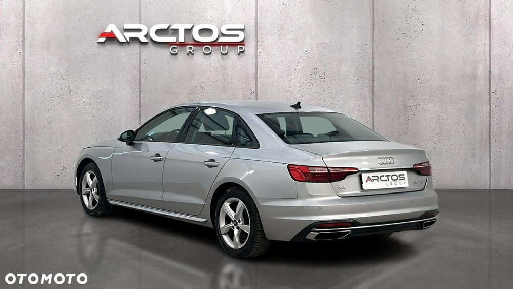 Audi A4 Limousine - 3
