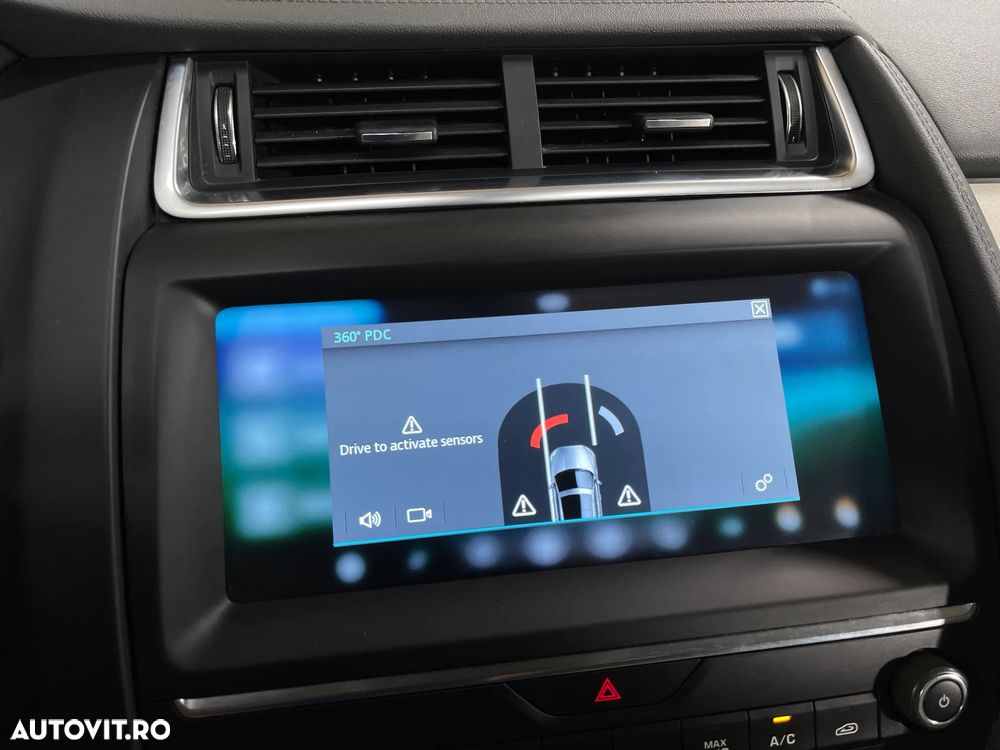 Jaguar E-Pace D150 AWD HSE - 15