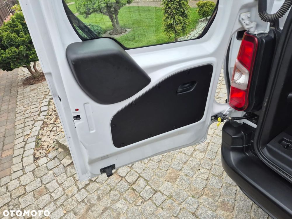 Peugeot Rifter PureTech 110 L1 Active Pack - 12