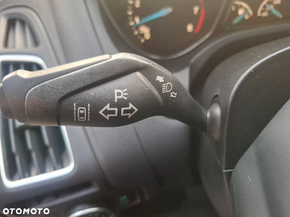 Ford Focus 1.0 EcoBoost Titanium ASS - 20