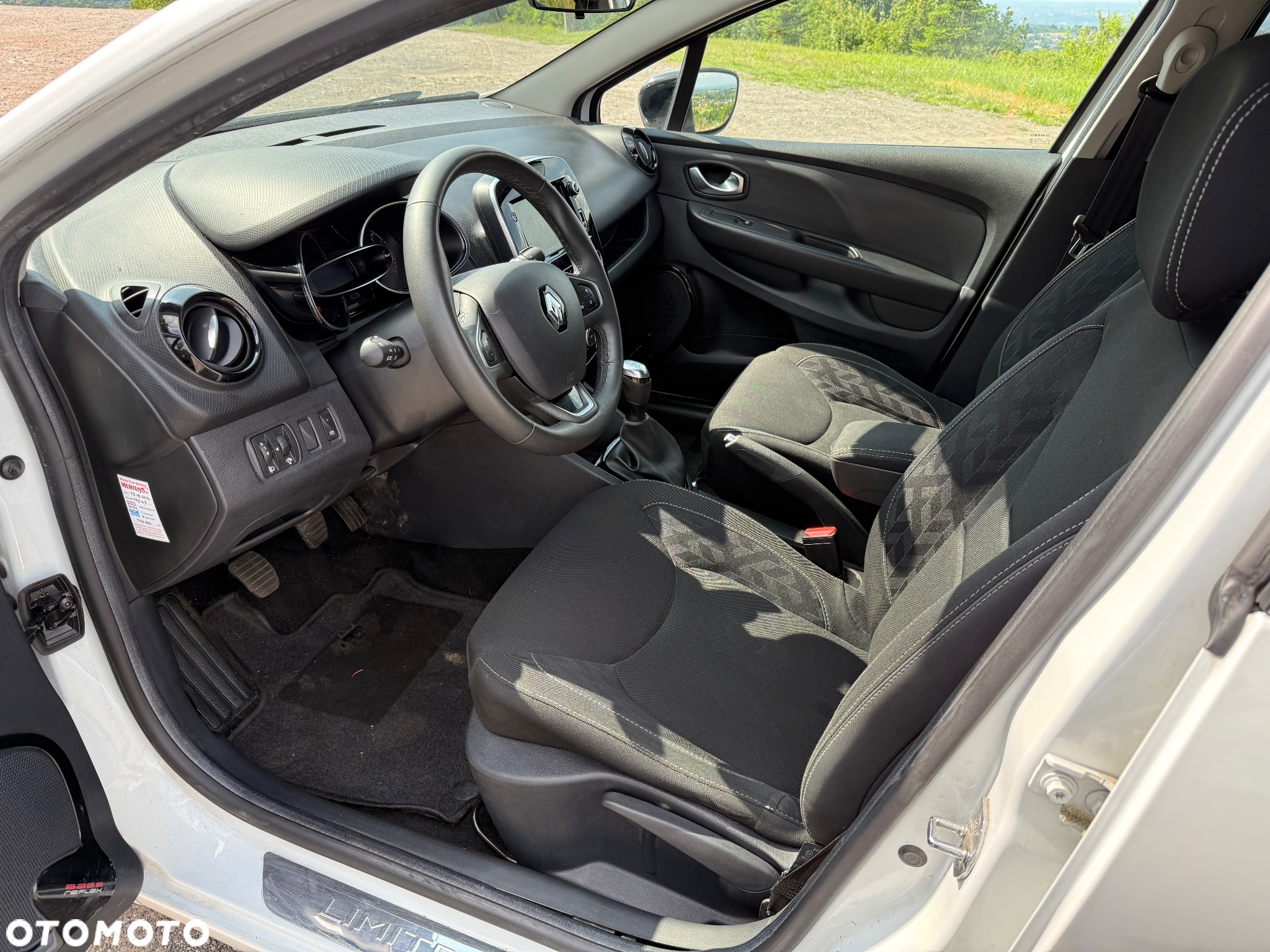 Renault Clio ENERGY TCe 90 Start & Stop LIMITED - 11