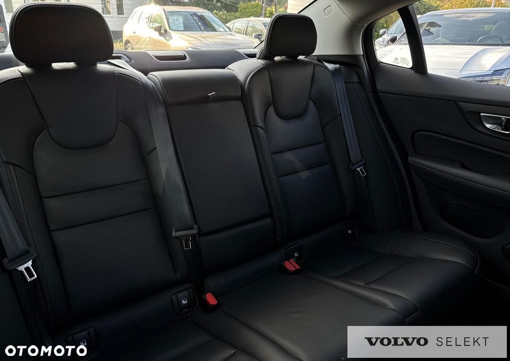 Volvo S60 - 28