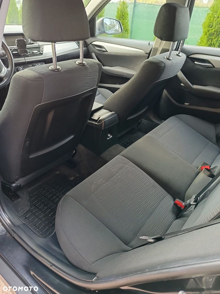 BMW X1 - 10
