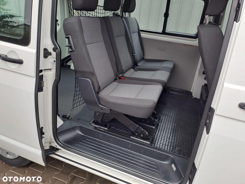 Volkswagen Transporter - 15