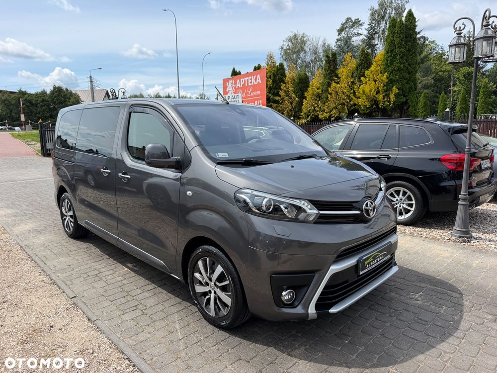 Toyota Proace Verso 2.0 D4-D Medium VIP - 25