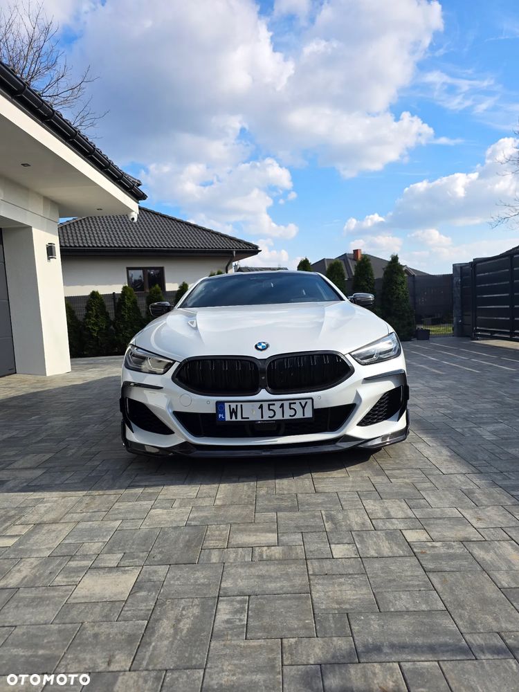 BMW Seria 8 - 7