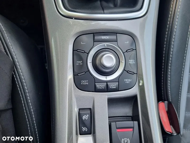 Renault Laguna Grandtour dCi 150 FAP GT - 16