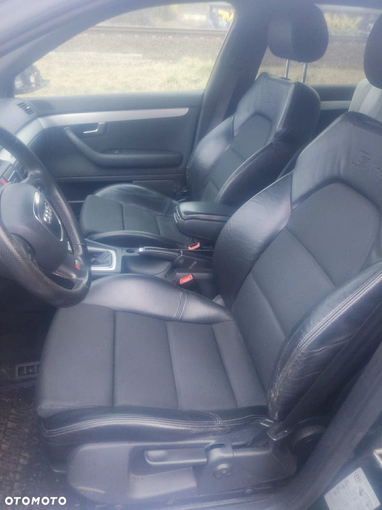 Audi A4 Avant 1.8 T quattro - 8