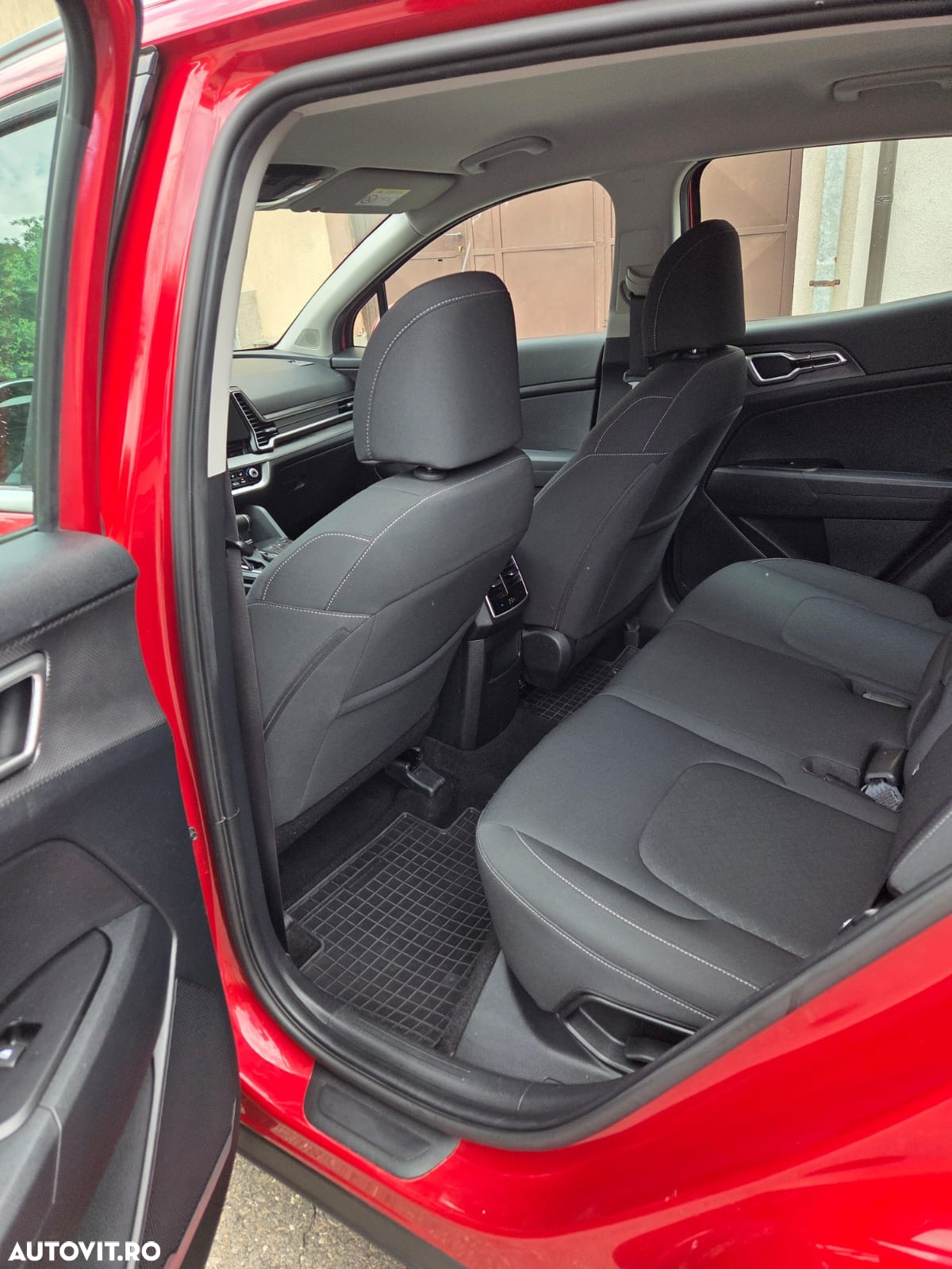 Kia Sportage 1.6 T-GDI HEV 6AT 4x2 Style - 15