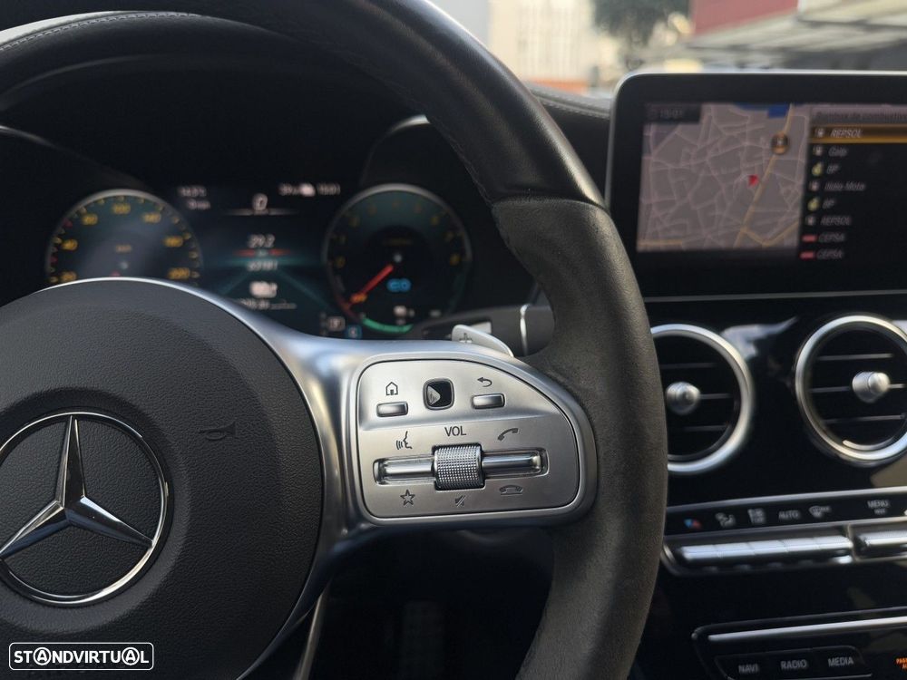 Mercedes-Benz C 300 e AMG Line - 28