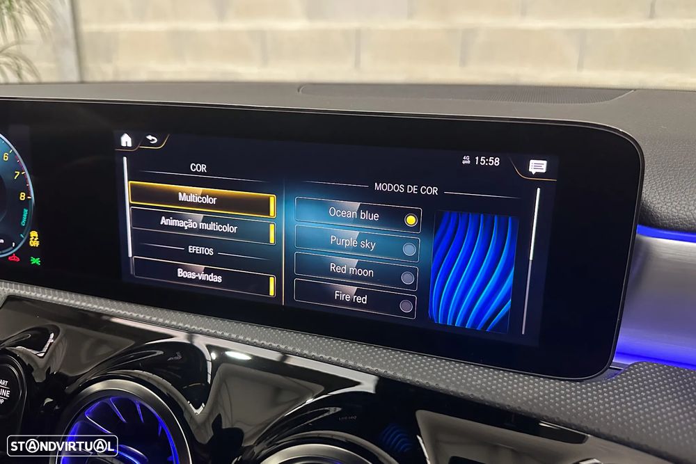 Mercedes-Benz A 250 Limousine e 8G-DCT AMG Line - 20