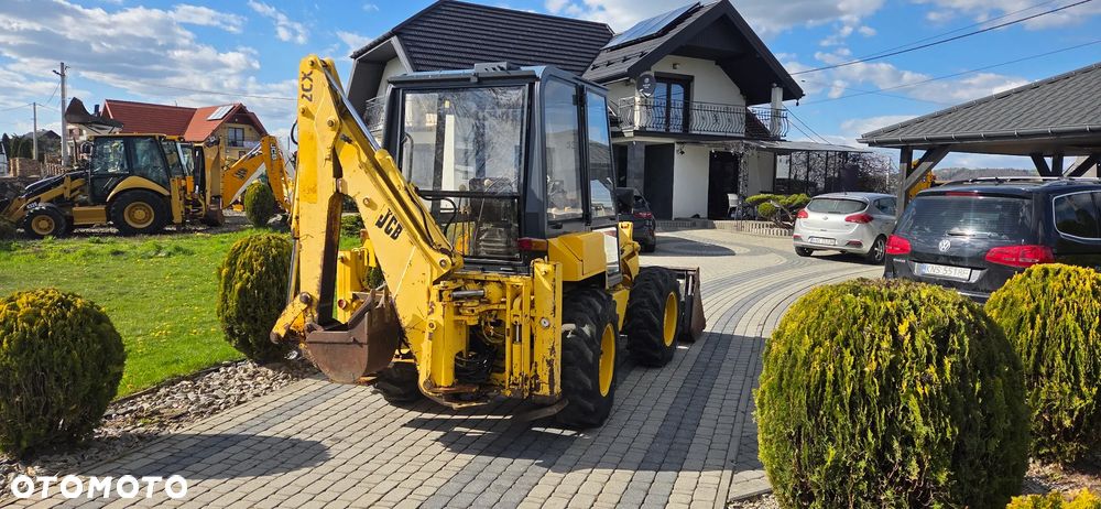 JCB 2CX - 6