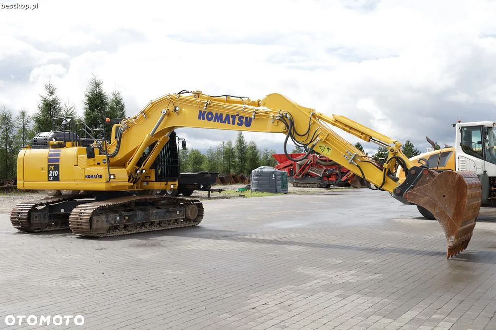 Komatsu PC210LC-11 - 34